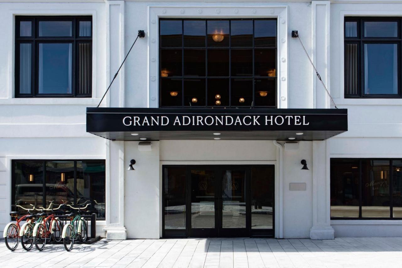 Grand Adirondack Hotel, Lake Placid, A Tribute Portfolio Hotel Eksteriør bilde